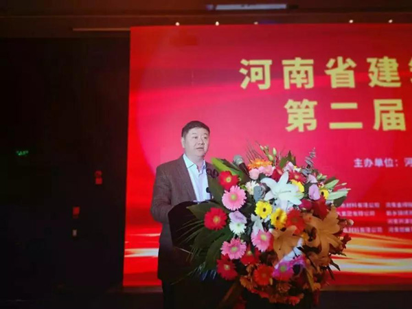 赵春华